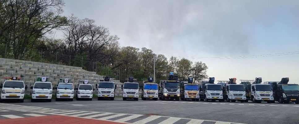 [광고] 판넬 스카이차 체크리스트: 층수·진입로·작업시간으로 장비 정하기, 나이스스카이