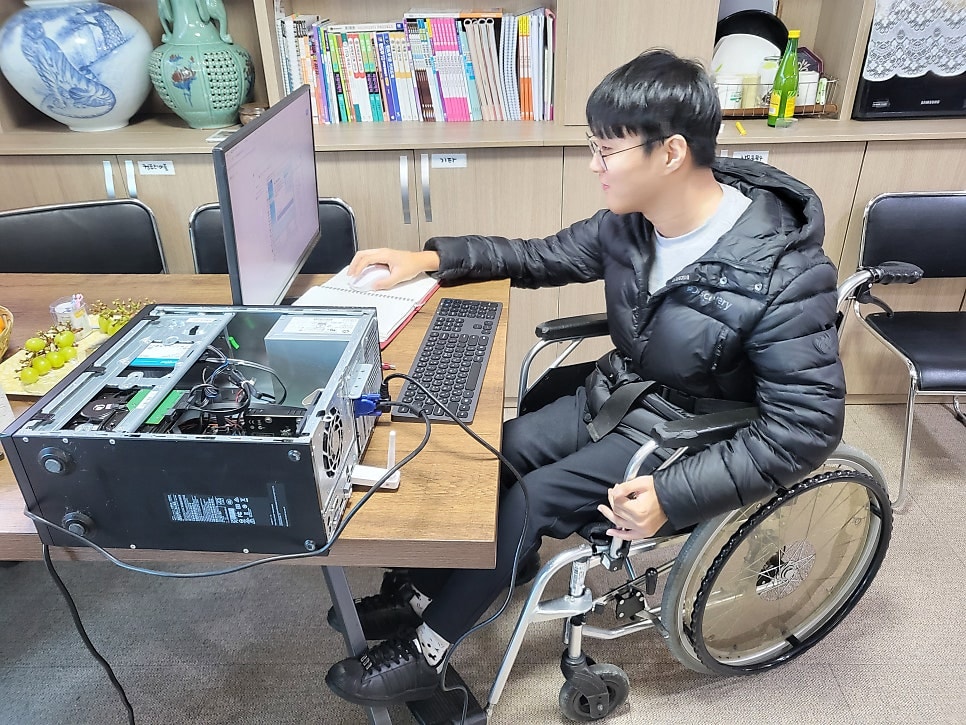 첨부 이미지